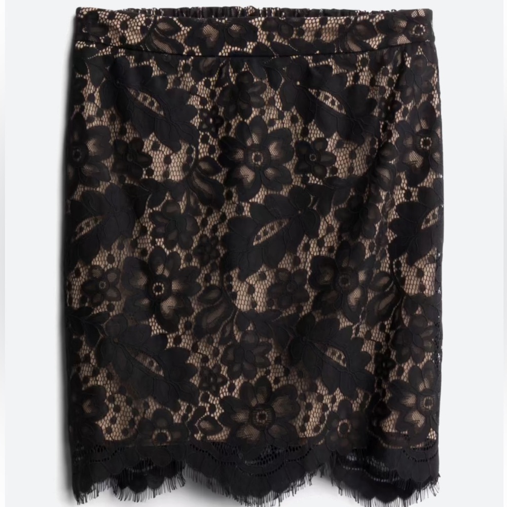 SKIES ARE BLUE: Skye Black Lace Beige Mini Skirt: Sz.XL